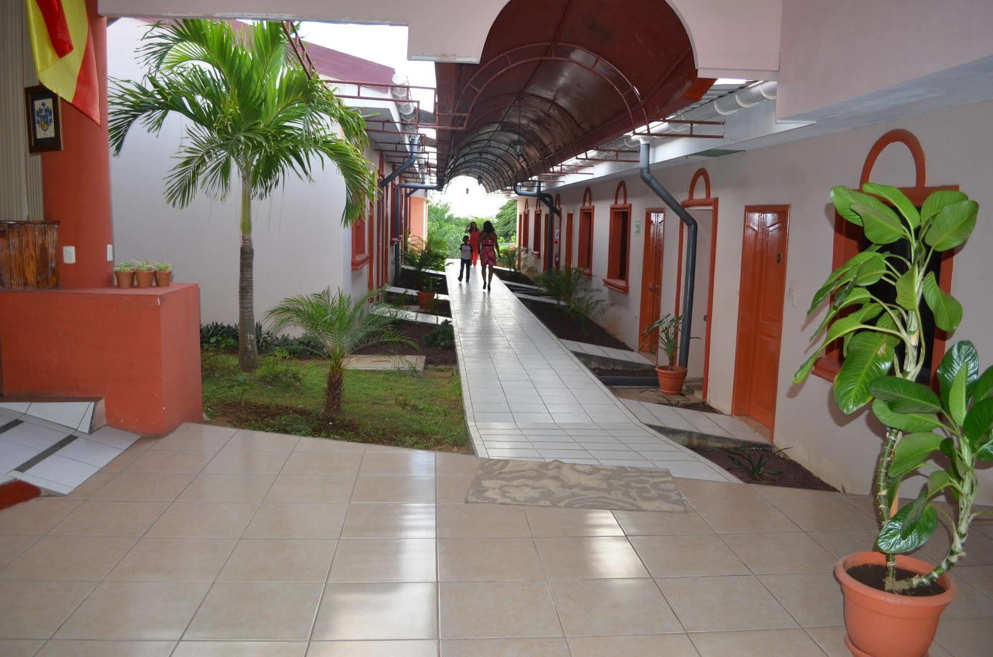Hotel Brial Plaza Manágua Exterior foto